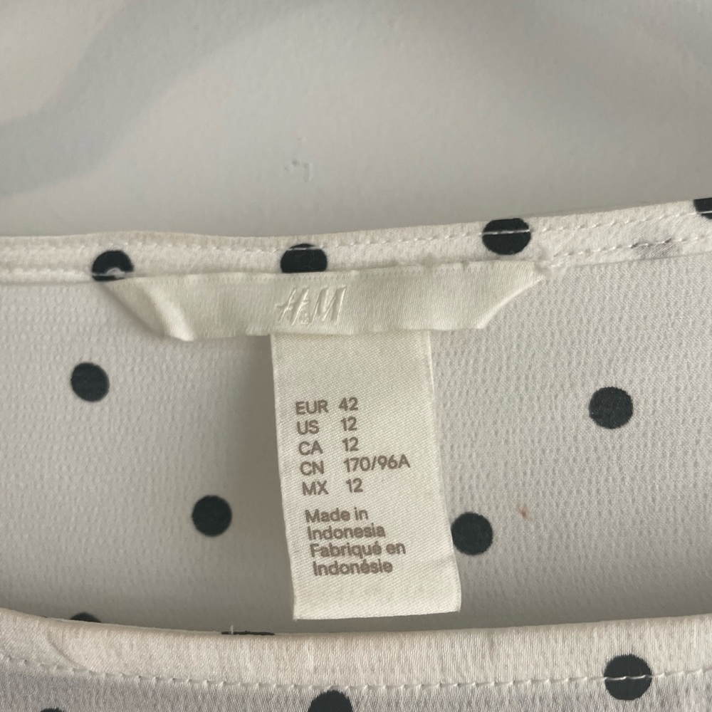H&M Blouse - Picture 4 of 5